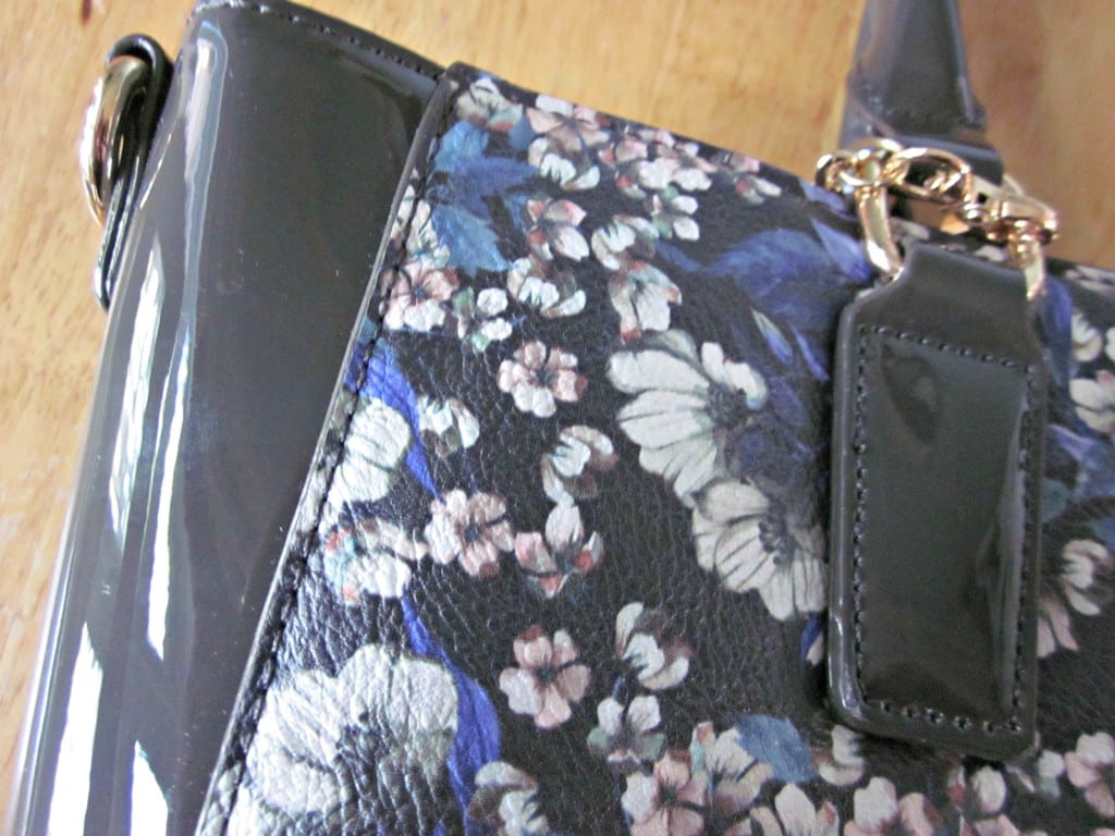 Scarfanista LYDC floral shopper close up