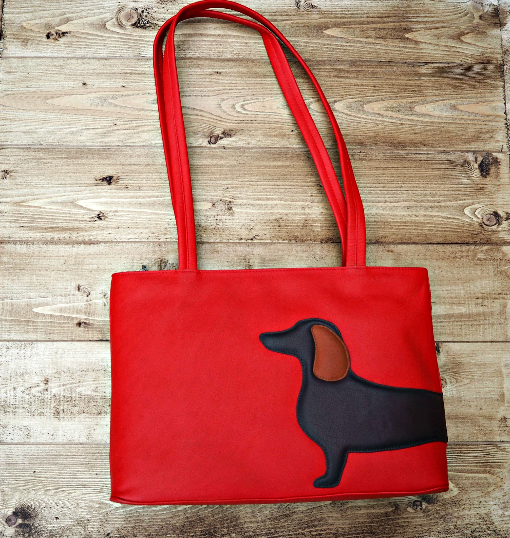 REVIEW Yoshi Dottie the Dachshund Handbag & Dog Walk Purse Laura Summers
