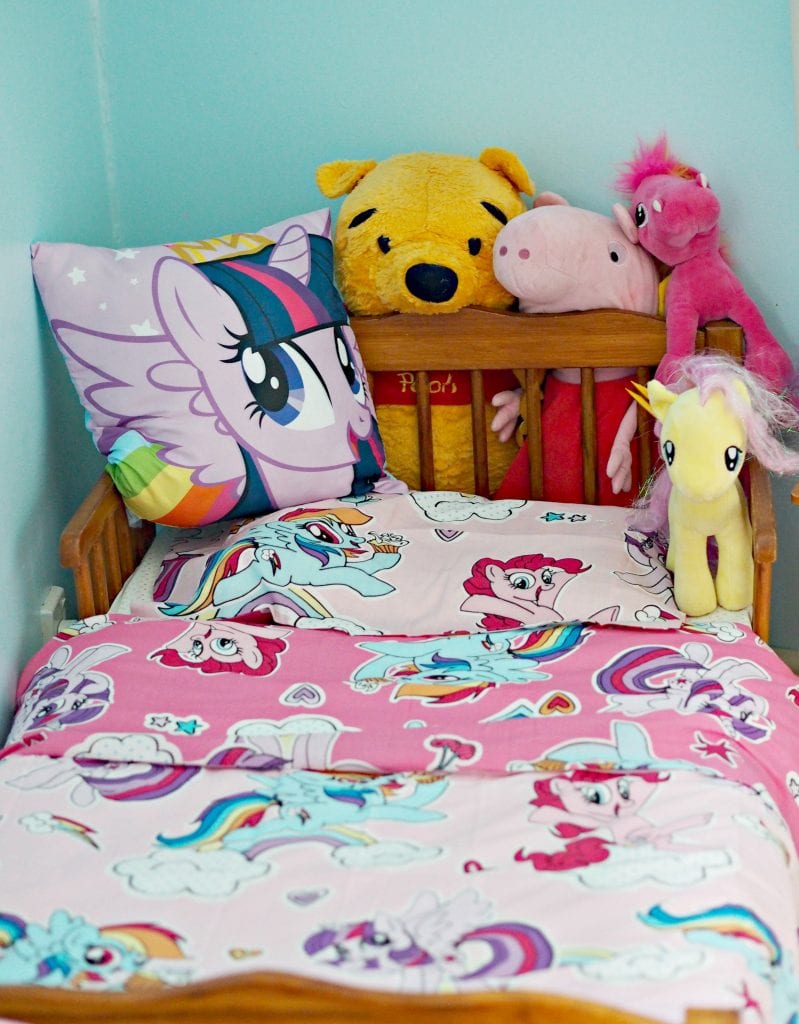 Character World My Little Pony Bedding Review - made up bed