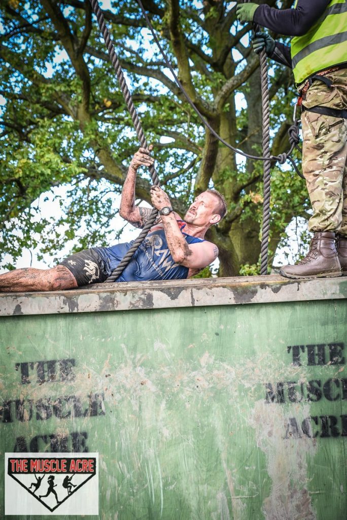 Muscle Acre Mud Slog November 2017 Review - Ben going over wall