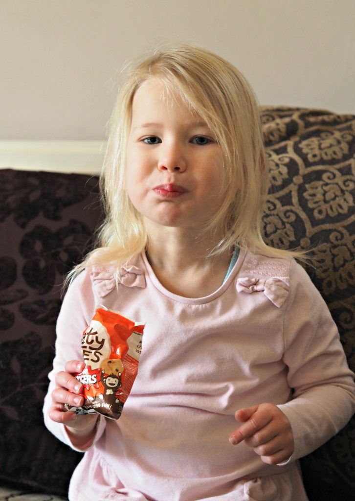 Jammie Dodger Oaty Bites - A Healthier Snack for Children - Aria eating