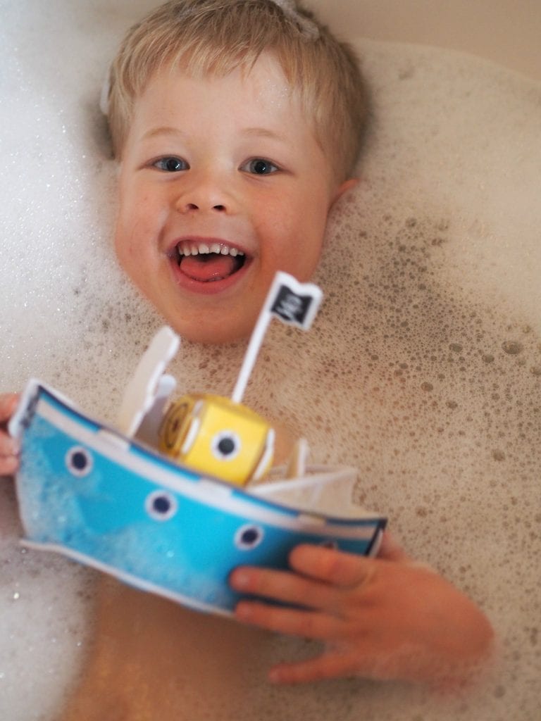 Bath, Book, Bed Routine with the Book Trust - Logan in the bath