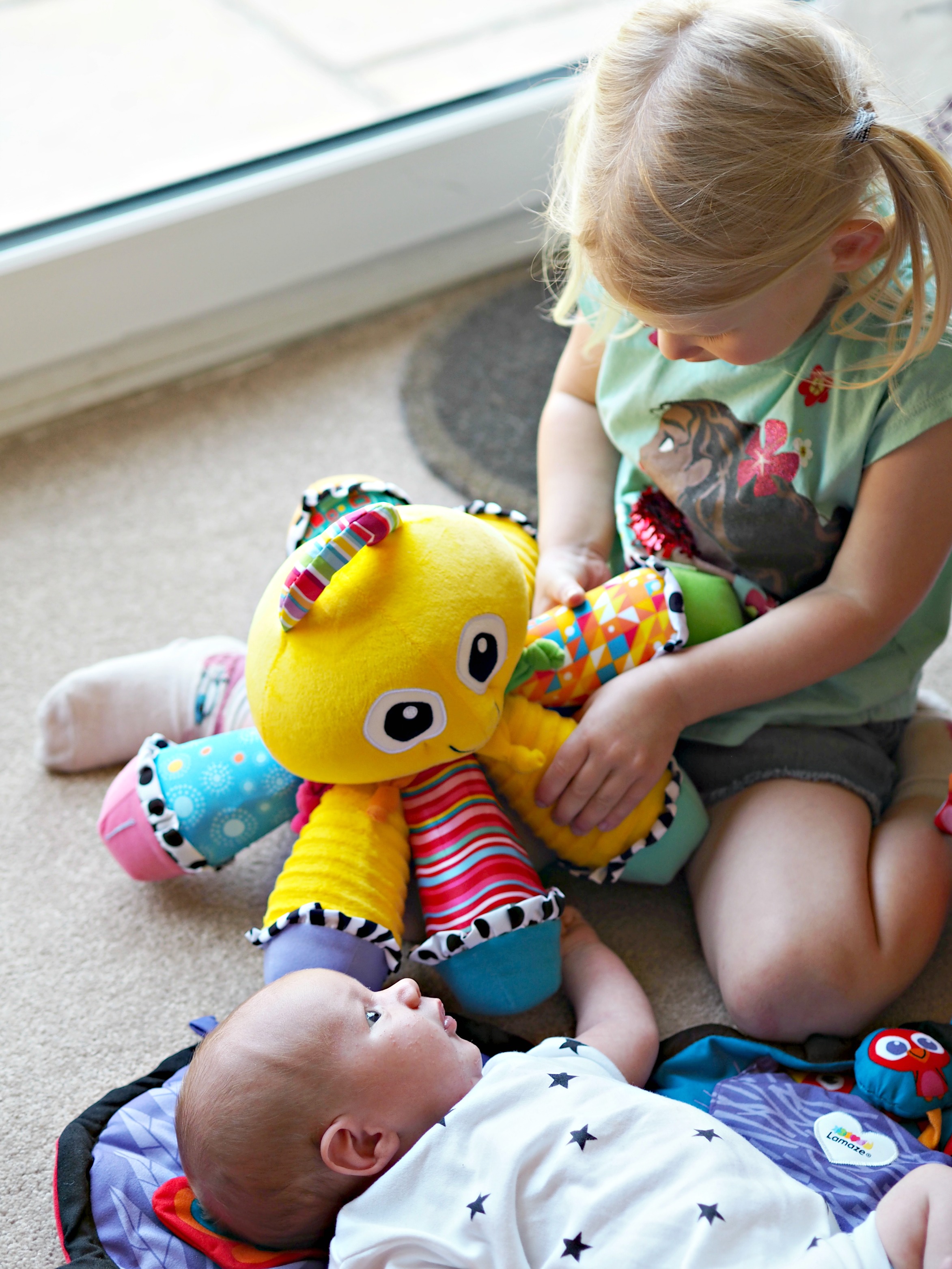 Encouraging Baby's Development with Tomy Lamaze - Aria playing with Bo