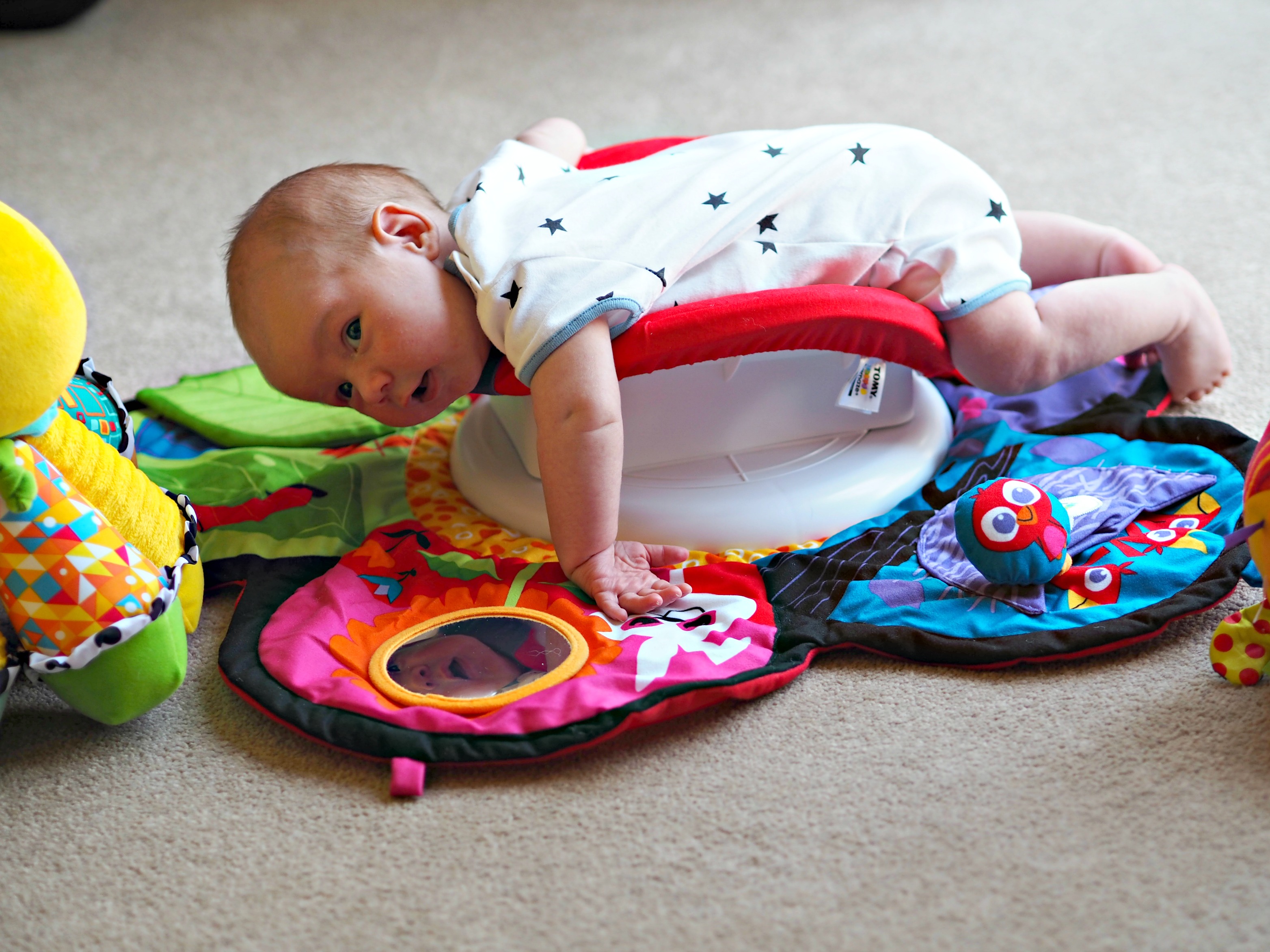 Encouraging Baby's Development with Tomy Lamaze - baby gym