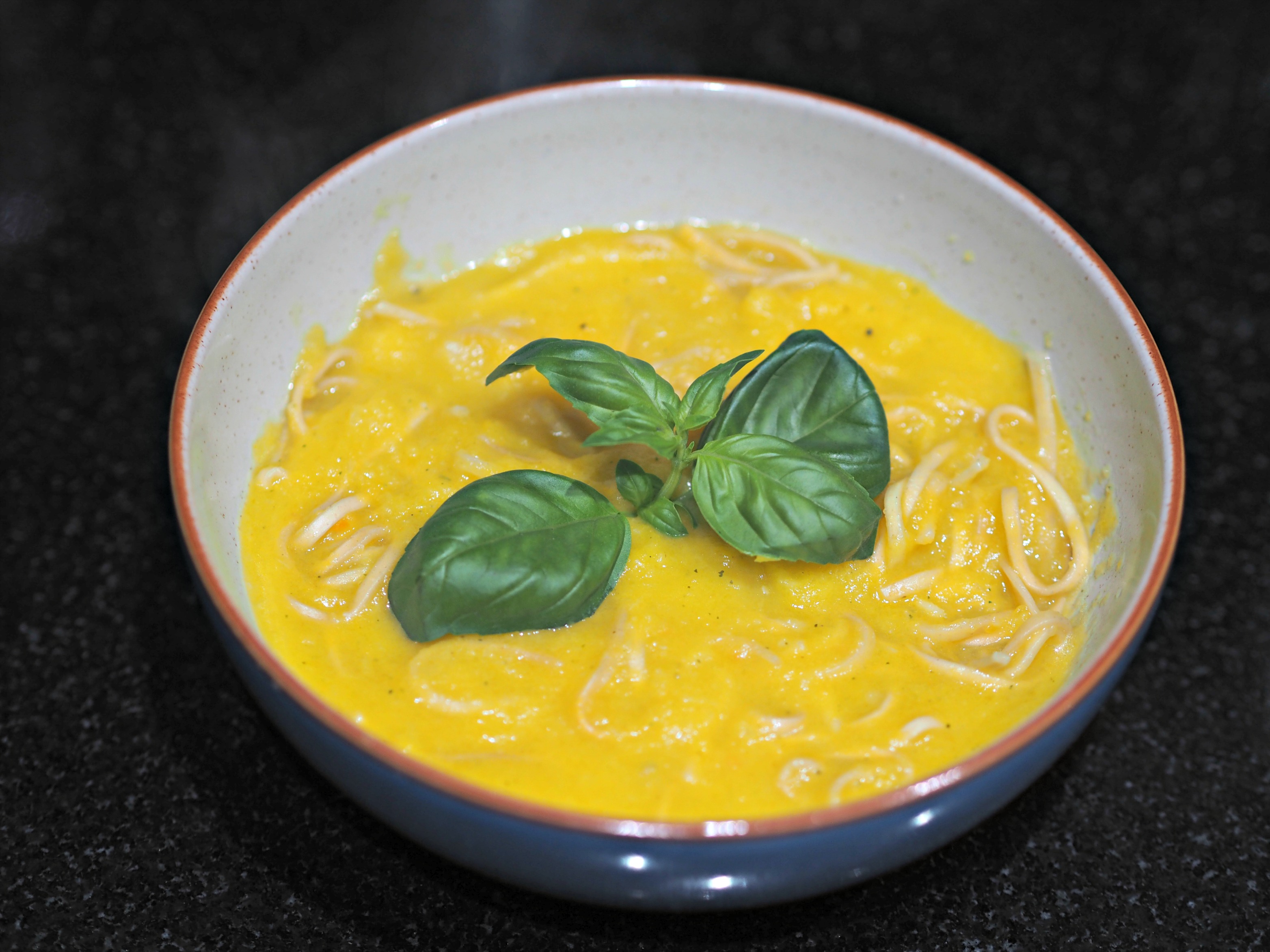 Healthy Halloween Making Pumpkin Coconut Soup with Aldi - the soup