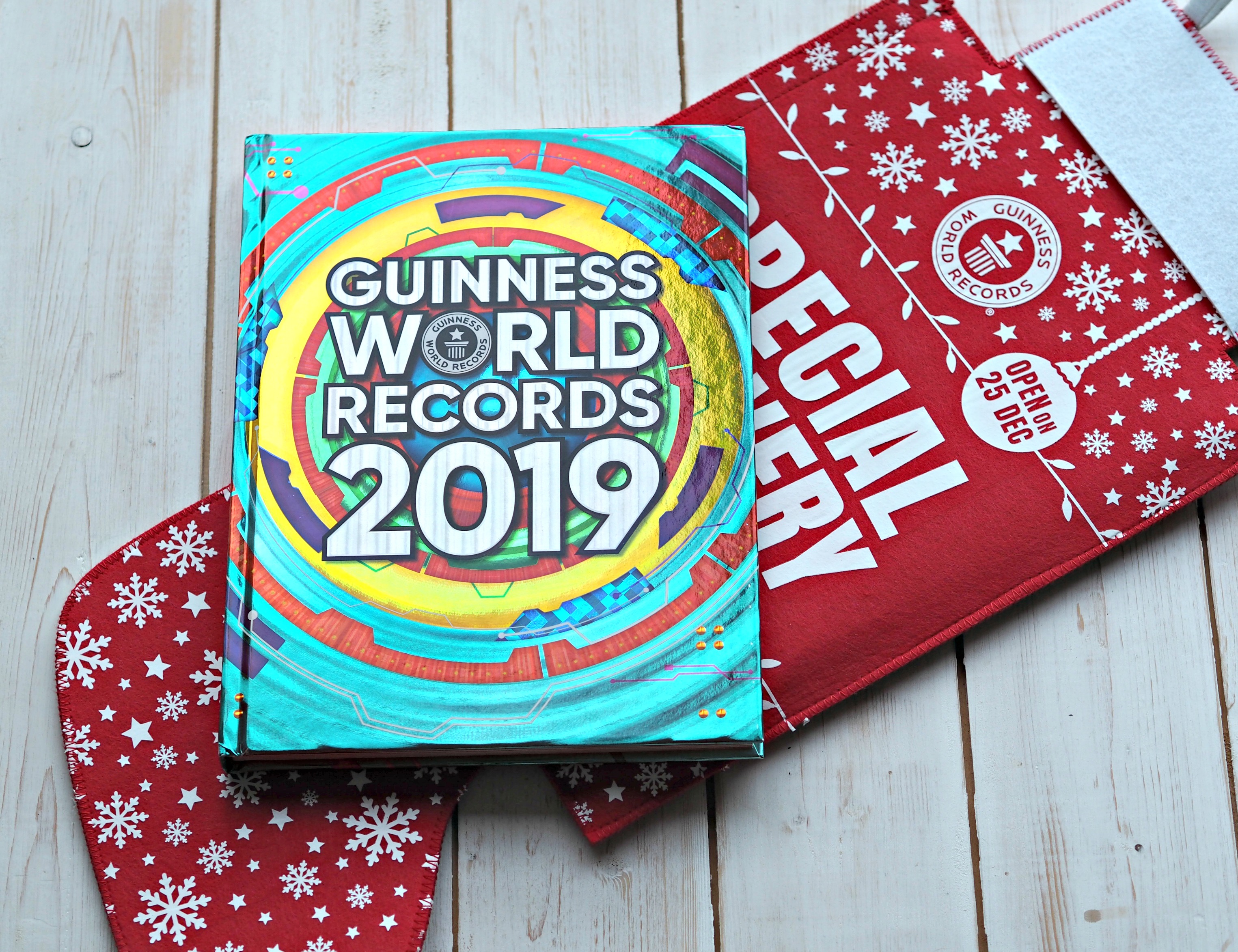 Guinness Book of Records 2019 - book cover