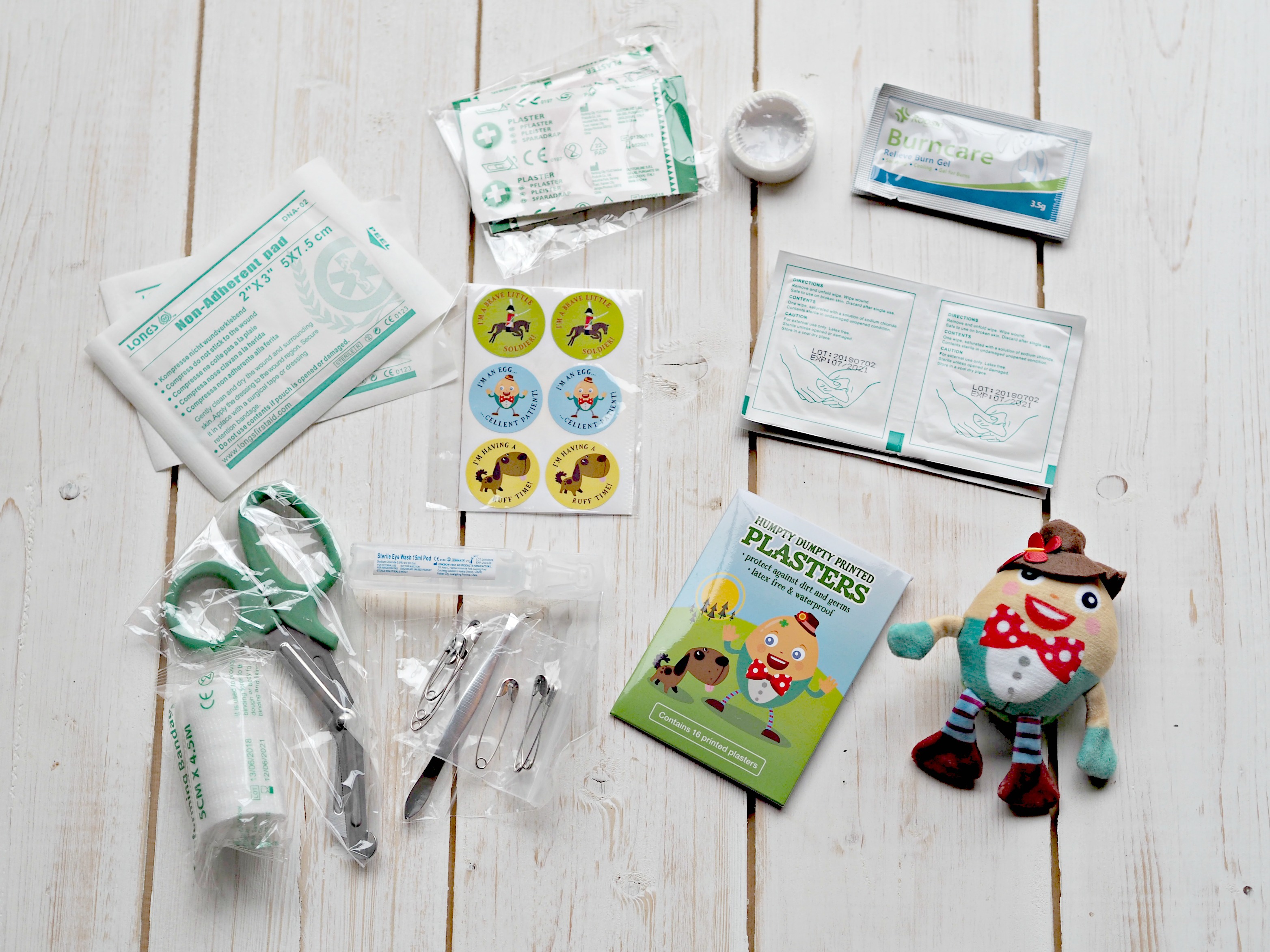 Yellodoor Baby First Aid Kit - Review and Giveaway - contents