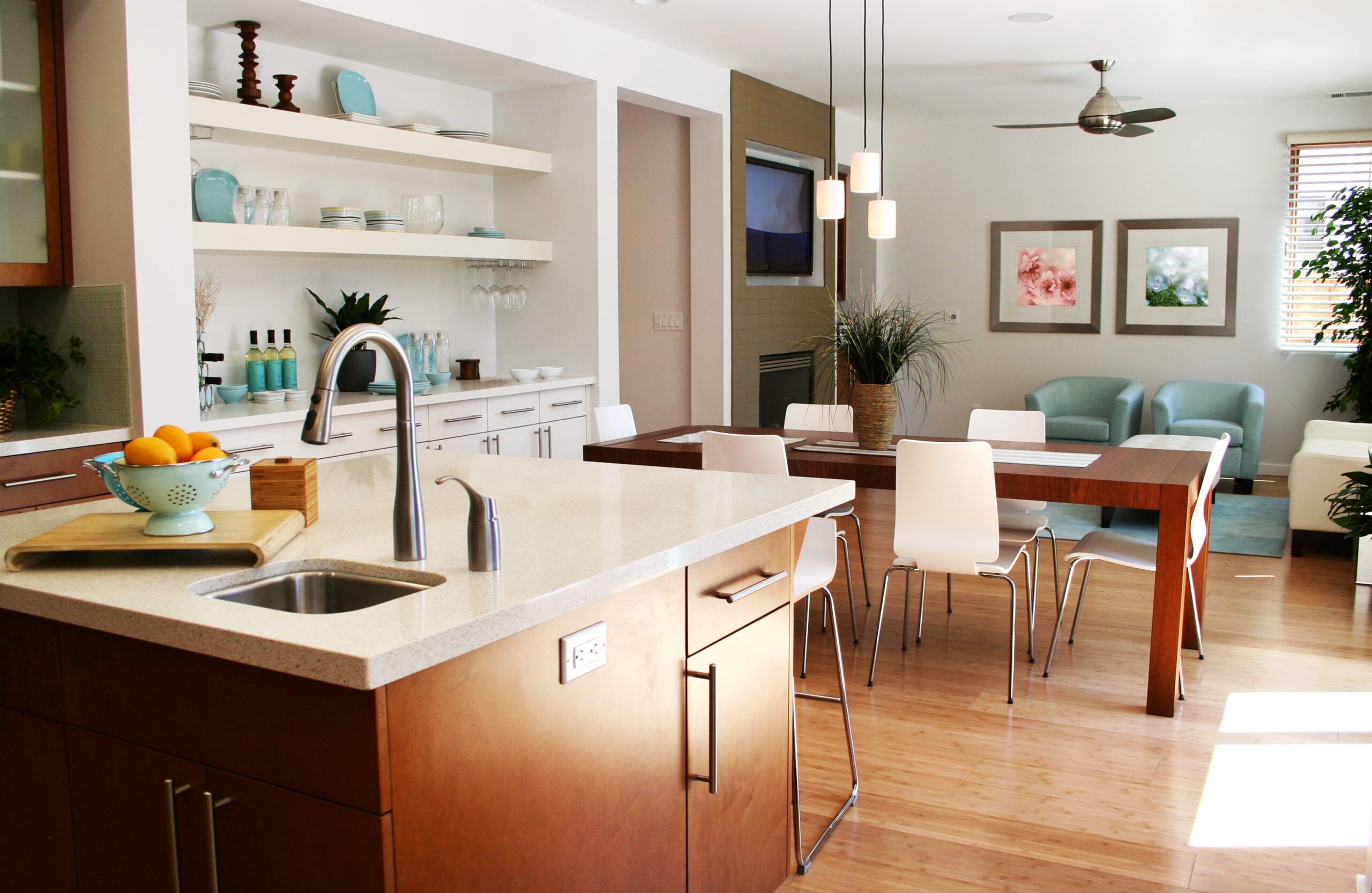 6 Summer Sprucing Activities that will Freshen up your Home