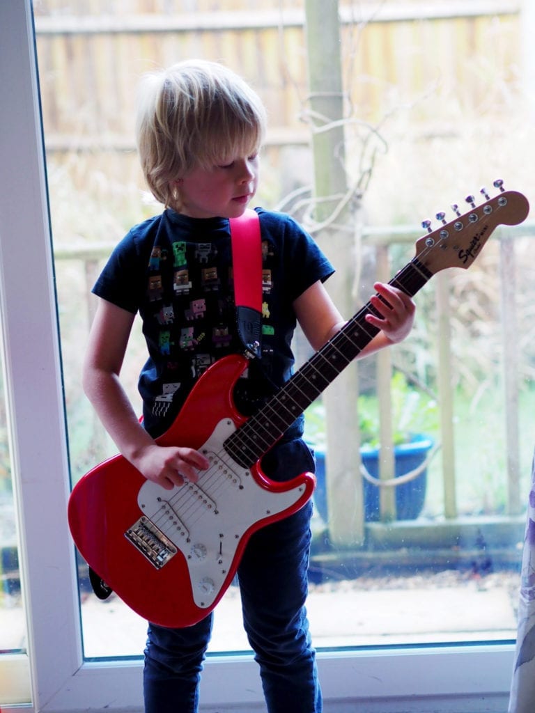 Tips for Buying your Childs First Guitar