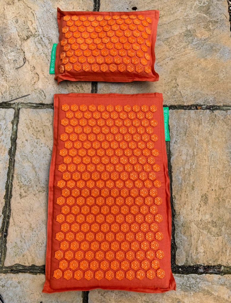 Pranamat ECO bed and pillow set in orange